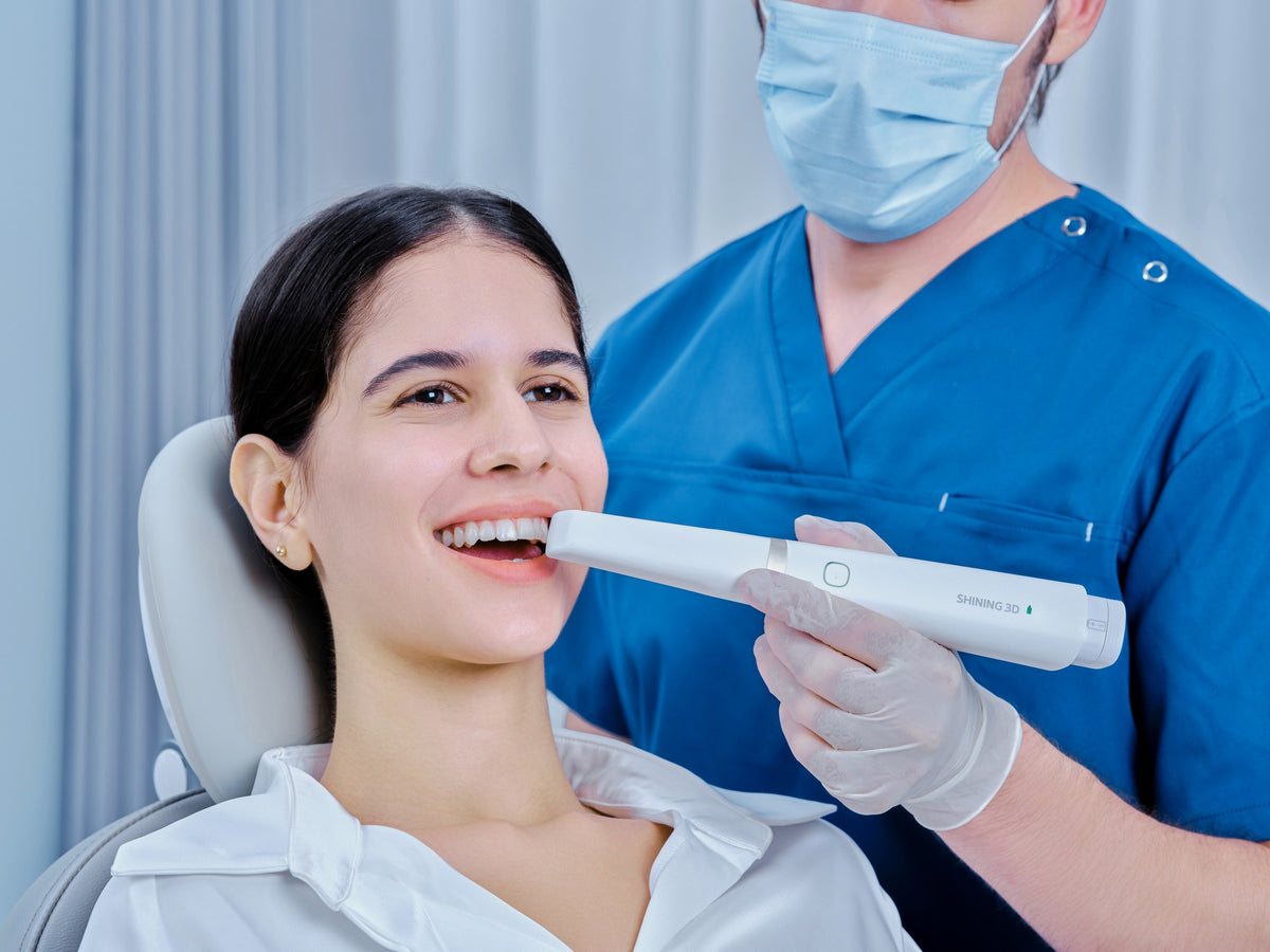 Intraoralinis skenavimas Aoralscan Elite Wireless NEO skeneriu